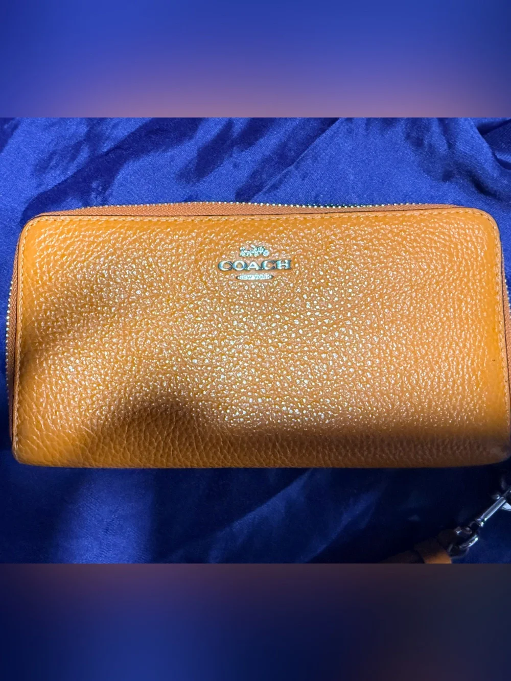 COACH Pebbled Zip Wallet in Tan Brown